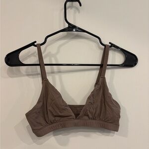SKIMS Triangle Bralette